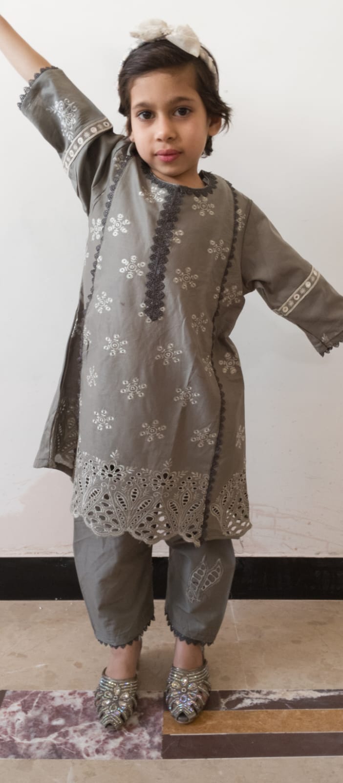 Stitched Kids Girls 2 Pcs – Zuha Fabrics | Premium Lawn Chicken Kari (Age 4–12 Years)