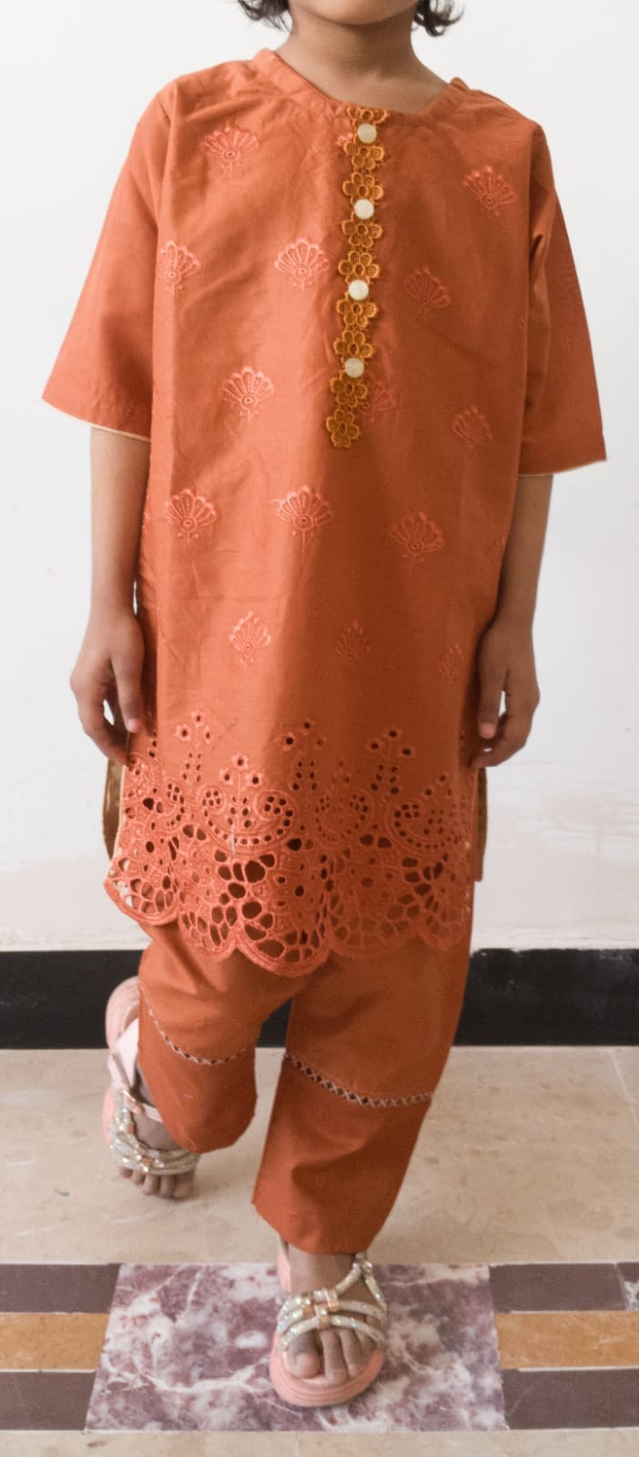 Stitched Kids Girls 2 Pcs – Zuha Fabrics | Premium Lawn Chicken Kari (Age 4–12 Years)